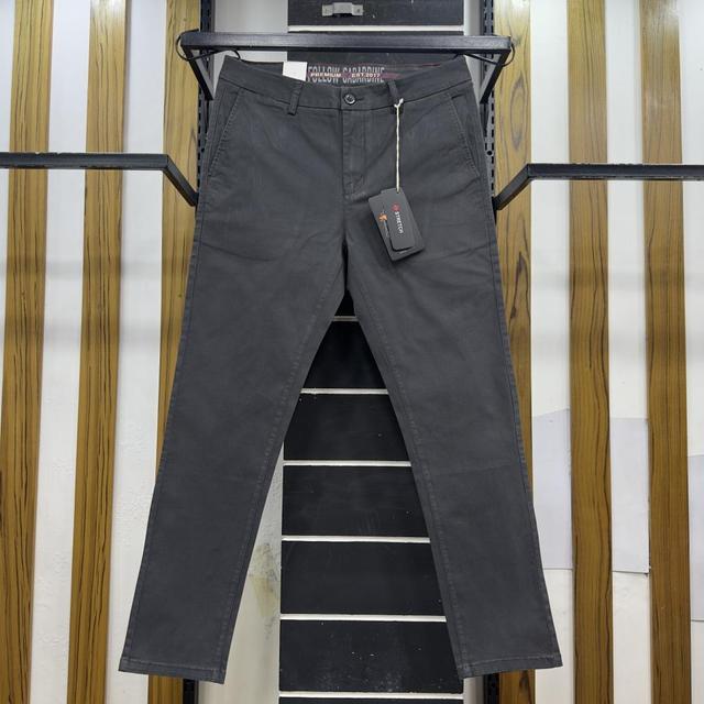 Twill Chino Pant