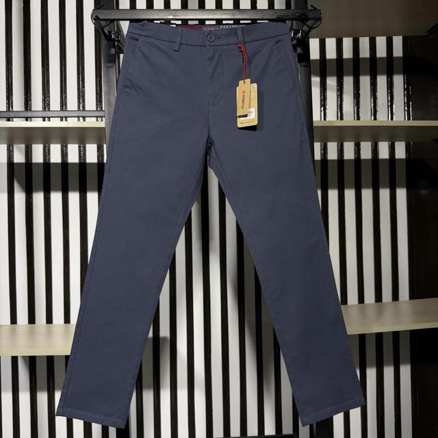 Twill Chino Pant
