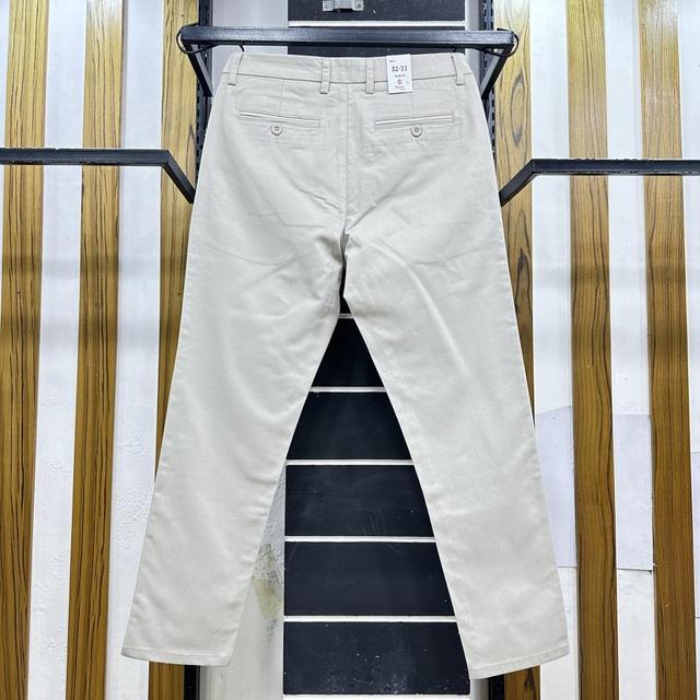 Twill Chino Pant
